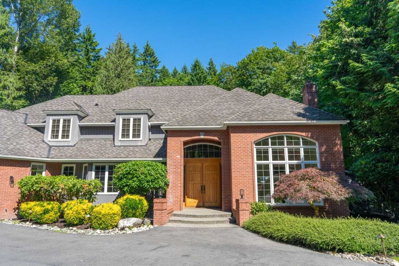 14030 171st Ln Ne - Photo 2 of 40