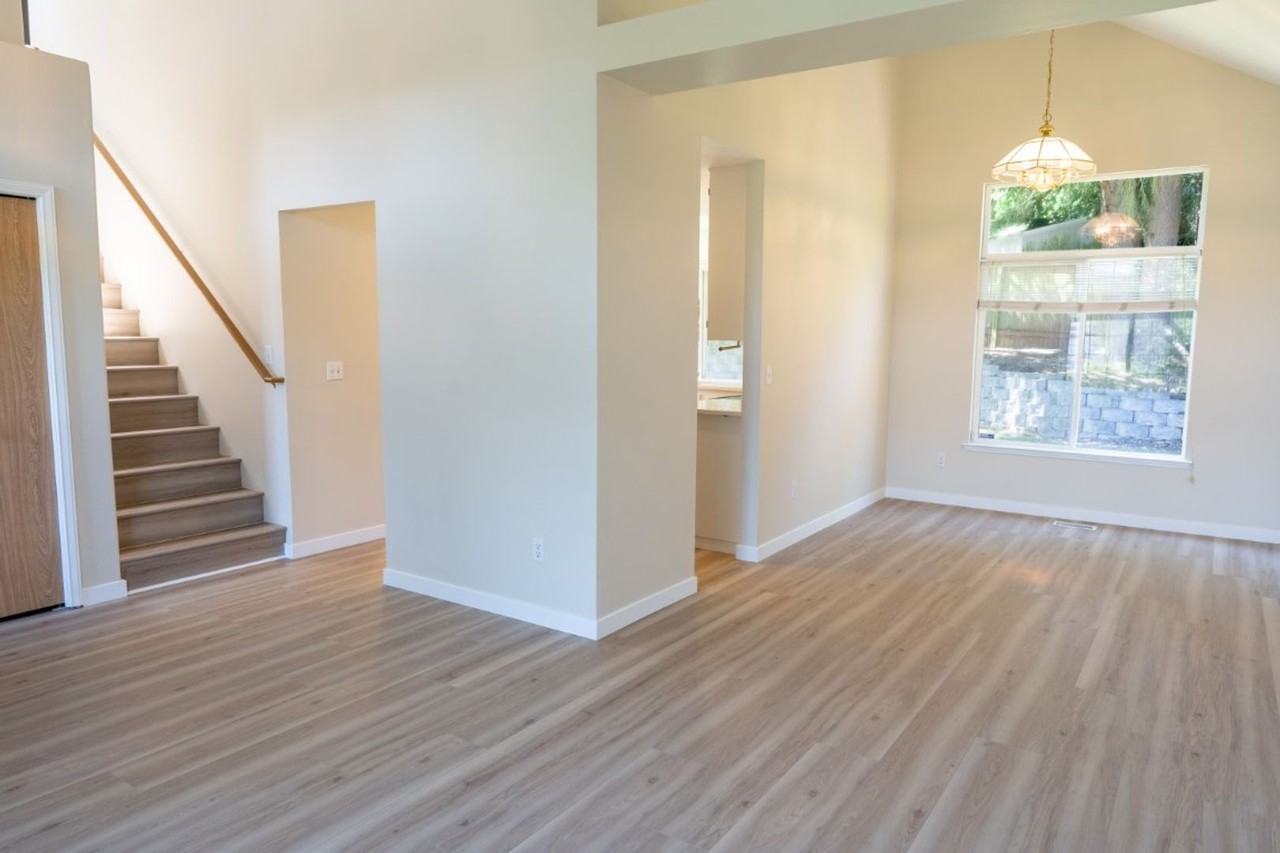 13420 31st Dr Se - Photo 3 of 31