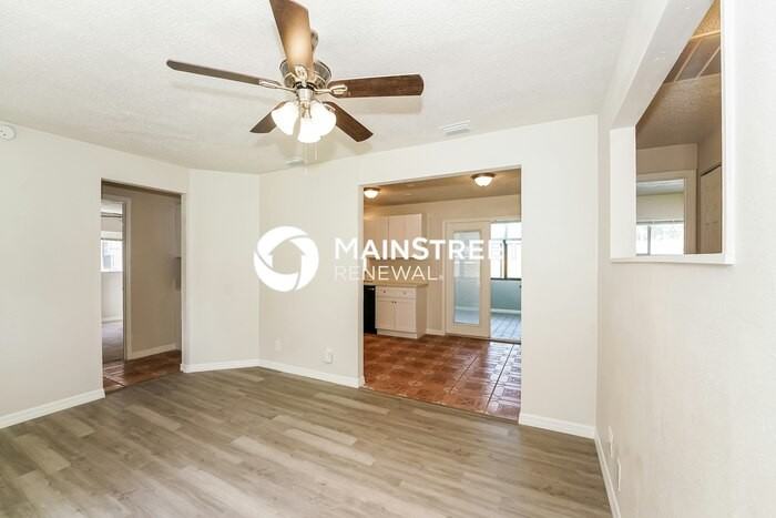 239 Brittany Ave - Photo 2 of 15