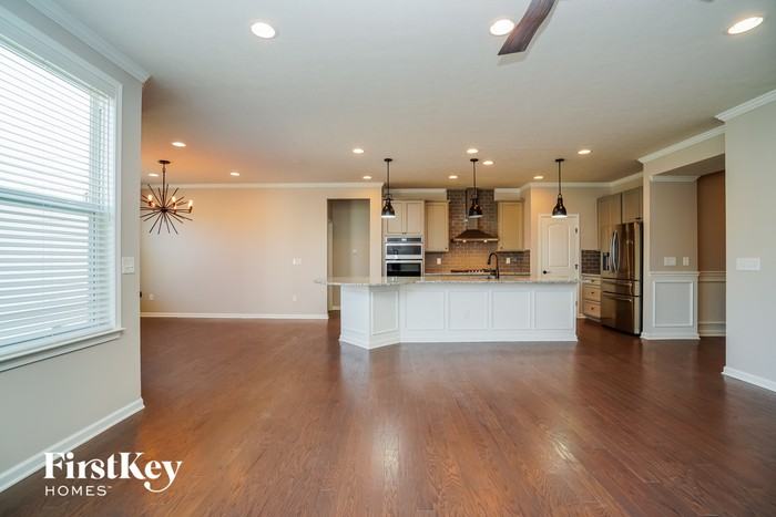 5364 Booker Dr - Photo 3 of 14