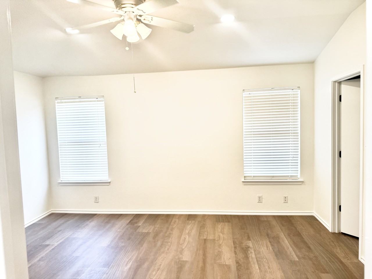 1406 Cougar Country #NA - Photo 6 of 9