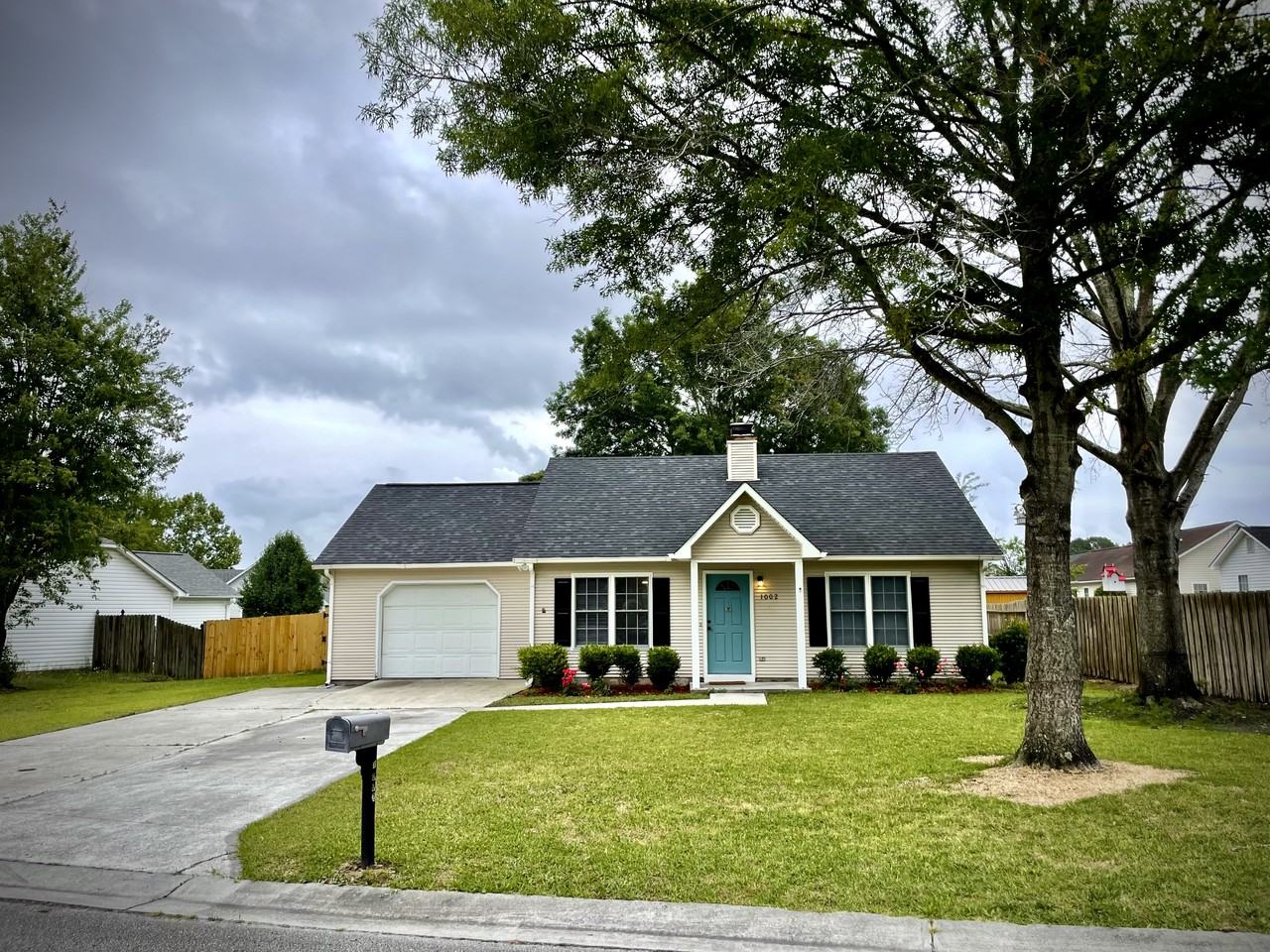 1002 Gordon Woods Rd #NA - Photo 2 of 12