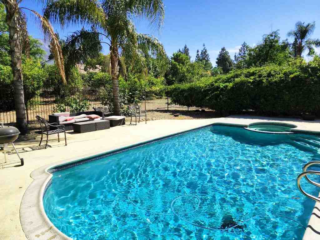 2002 Mountain Avenue #NA - Photo 7 of 8