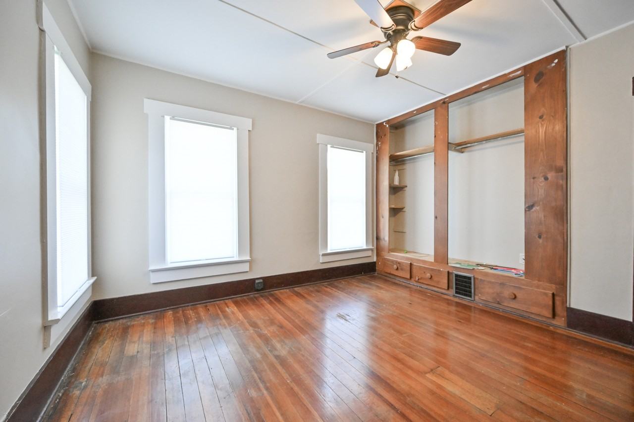 328 Glenn Ave #NA - Photo 3 of 18