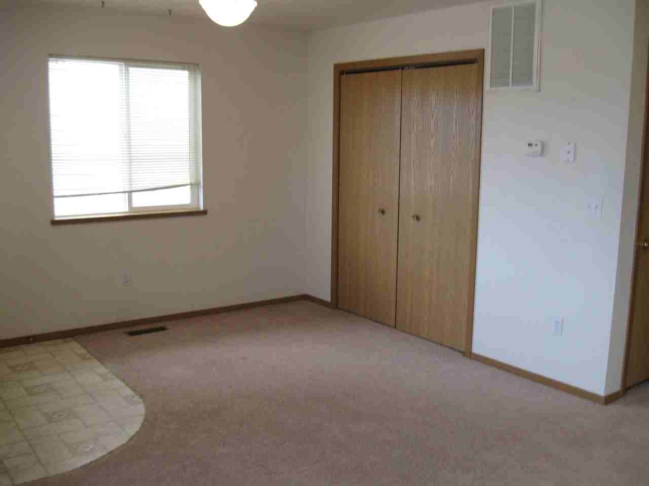 7025 Freedom Ct #B - Photo 2 of 9