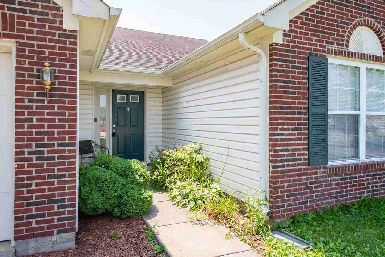 9661 Trail Dr #NA - Photo 3 of 20