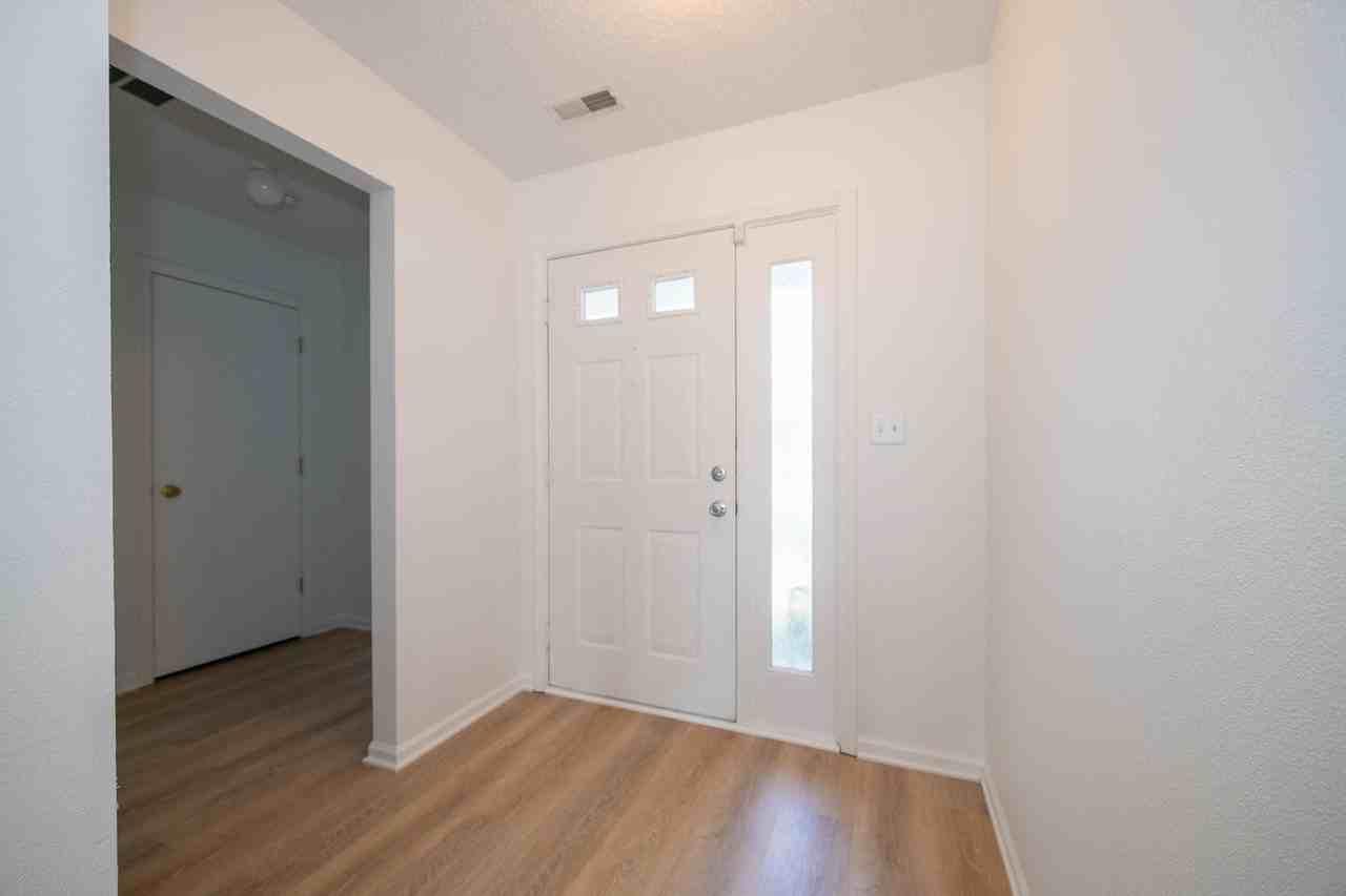 9661 Trail Dr #NA - Photo 4 of 20