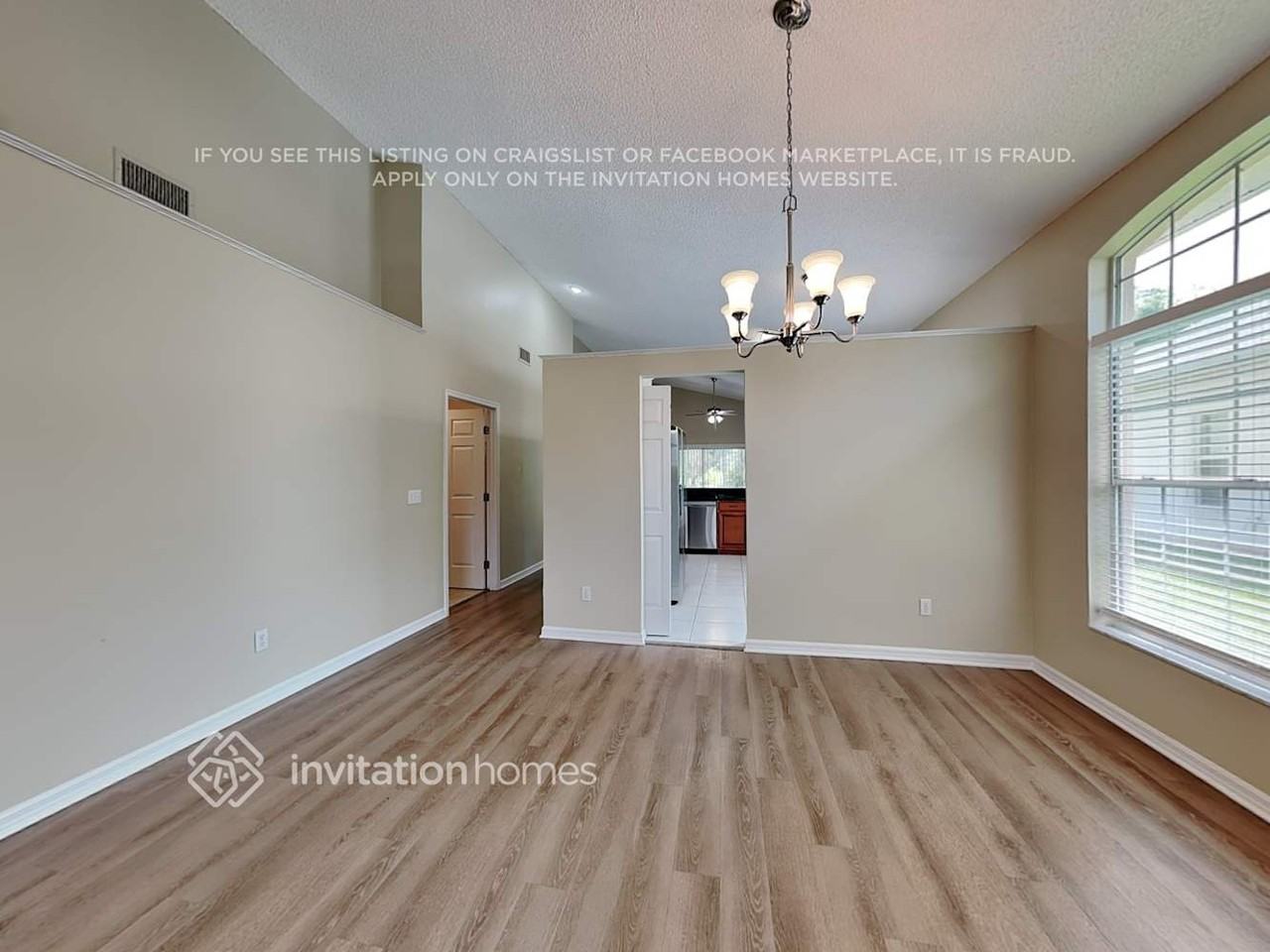 321 Lexingdale Dr - Photo 3 of 20
