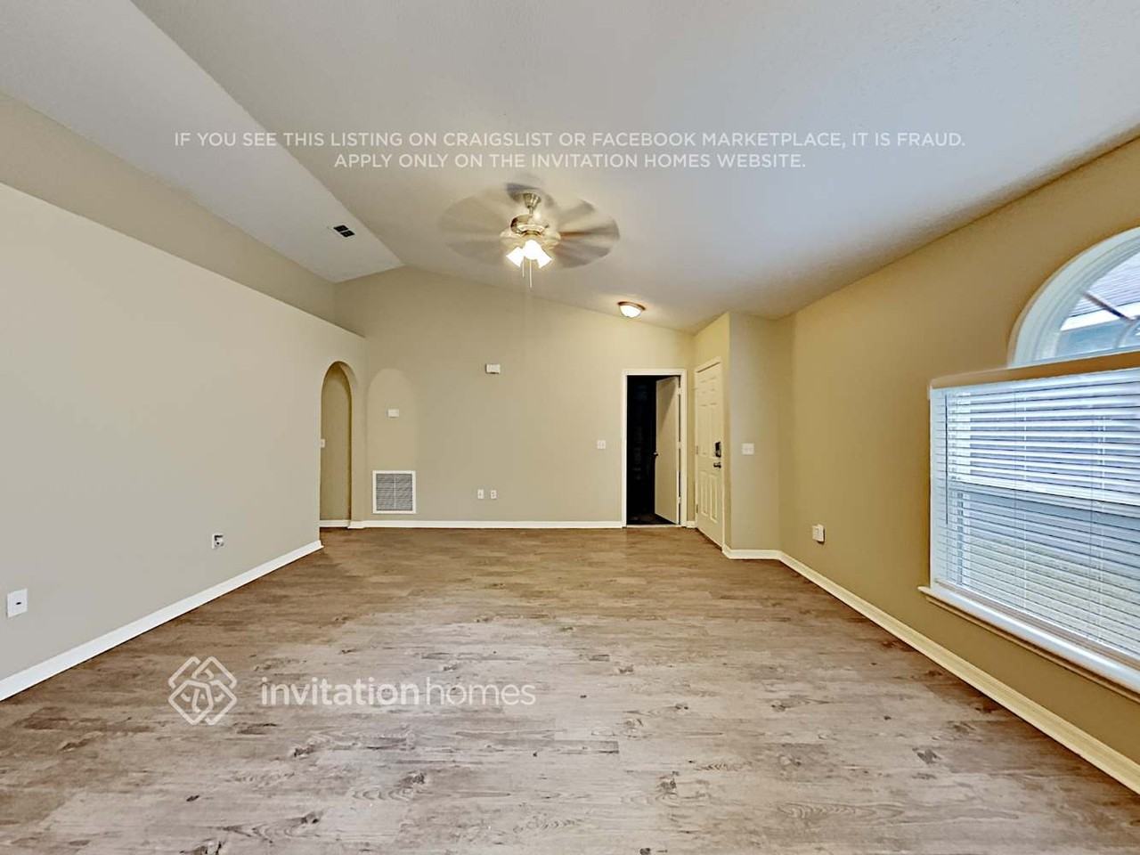 30618 Double Dr - Photo 3 of 17