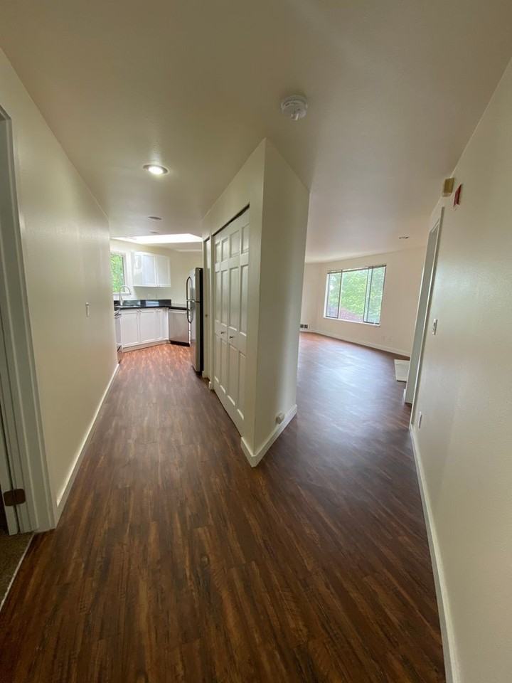 Madison Gate - Photo 7 of 28