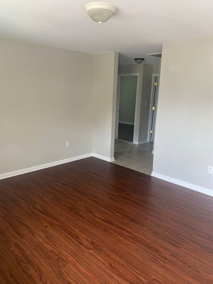 1812 Ozone Ct - Photo 6 of 18