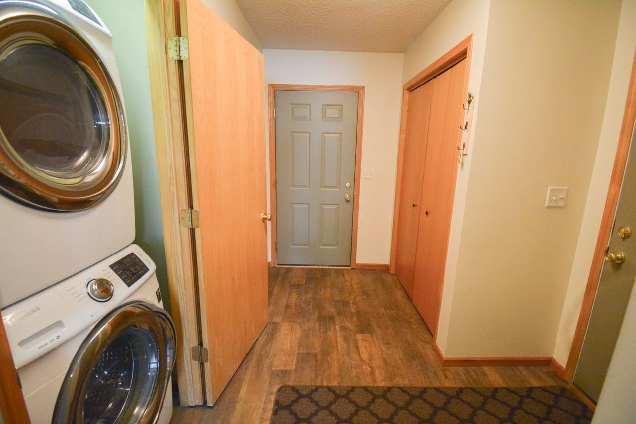 6134 S Pointe Dr Sw - Photo 6 of 16