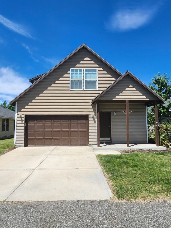 4611 Arabian Ln - Photo 3 of 22