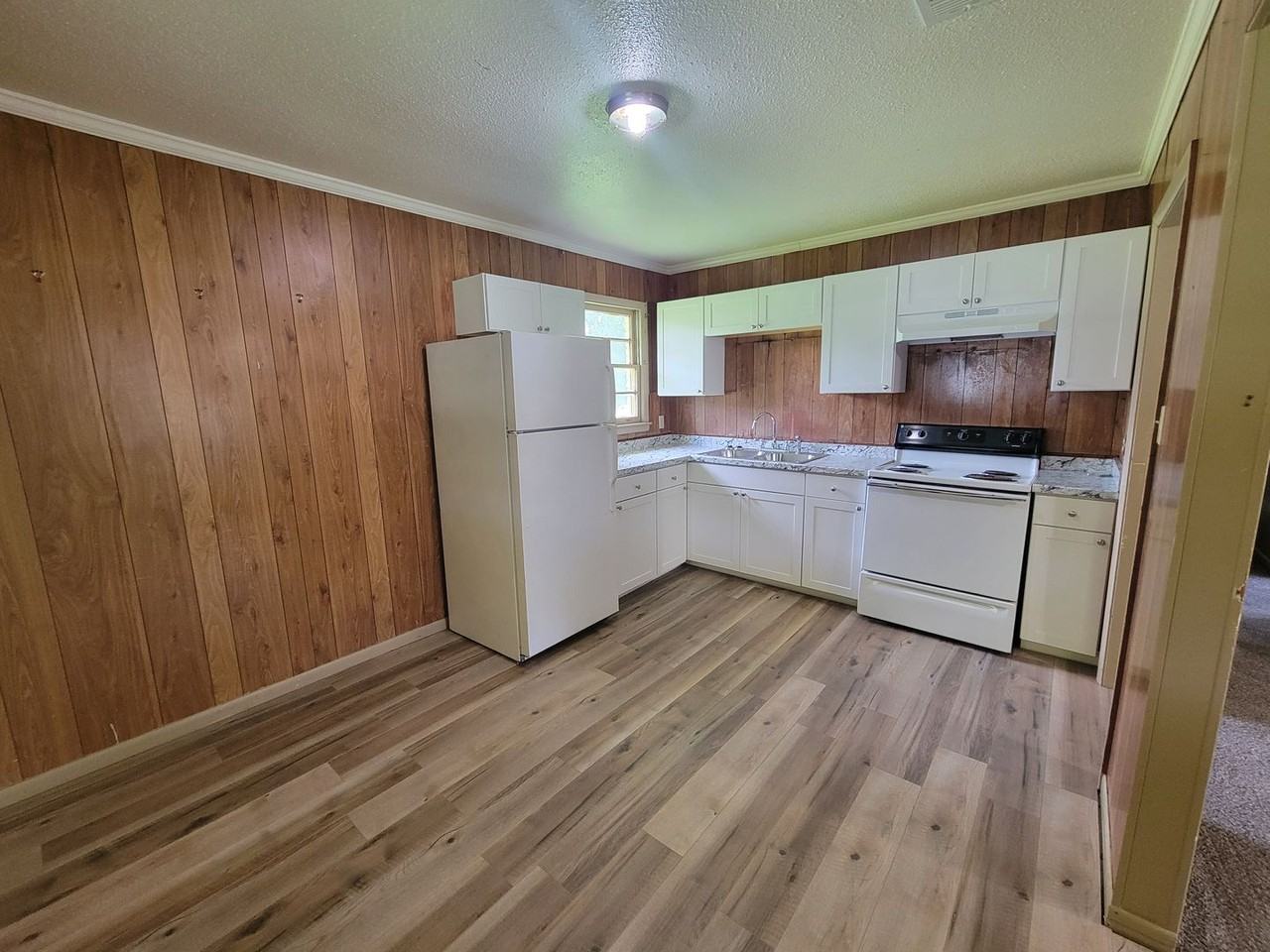 1500 Arlington Avenue - Photo 6 of 10