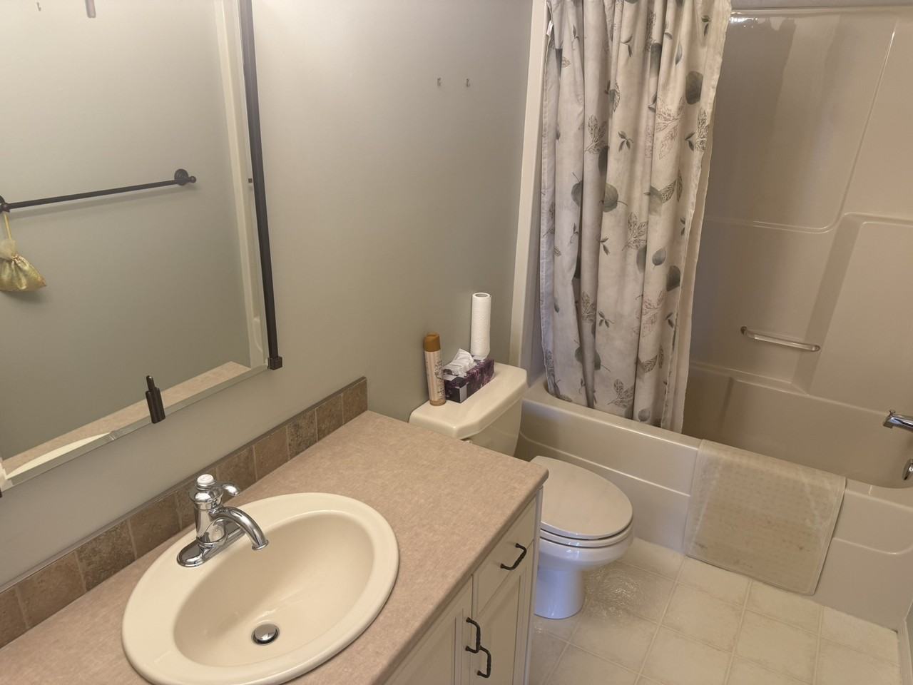 996 Galiano Rd - Photo 6 of 17