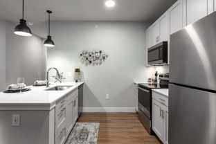 2000 Swenson Ln - Photo 1 of 1