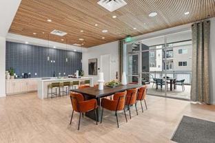 6201 Oakland Ave Ne - Photo 1 of 1