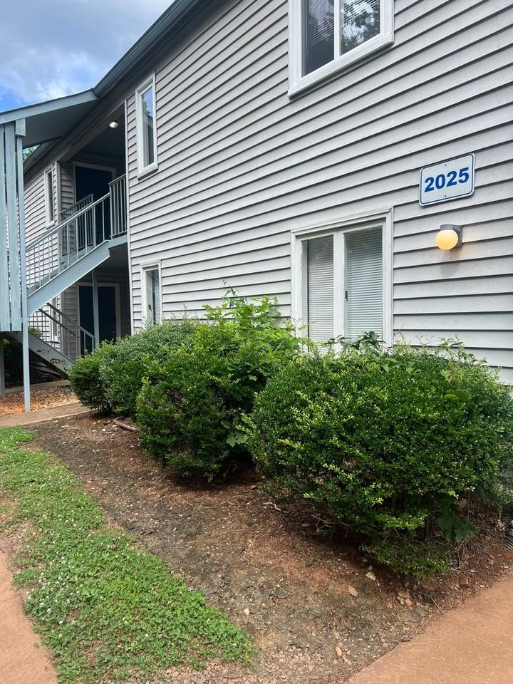 2025 Harvest Ln #76 - Photo 2 of 8