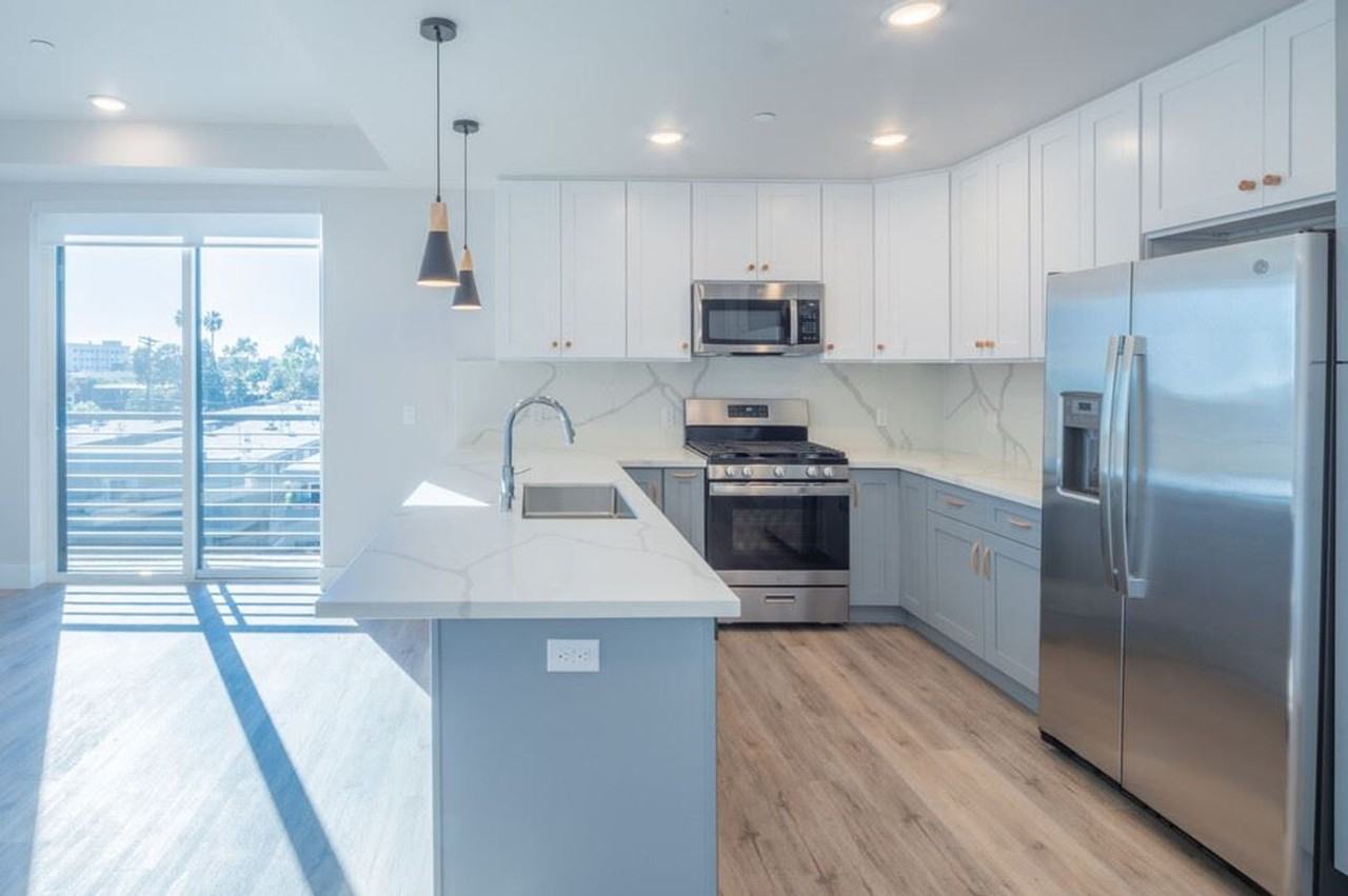 Jasmine Luxury Apartments (3672 Jasmine) - Photo 7 of 49