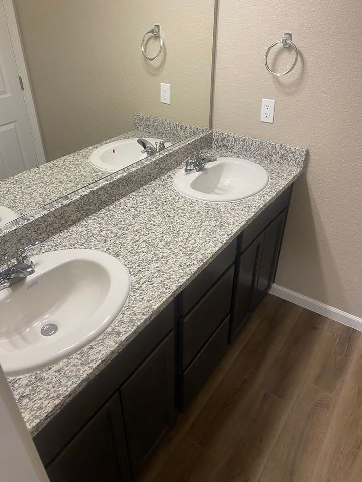 3558 Penn National Drive - Photo 6 of 9