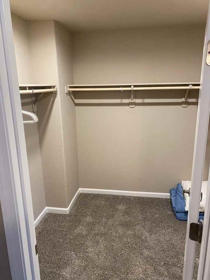 3558 Penn National Drive - Photo 7 of 9