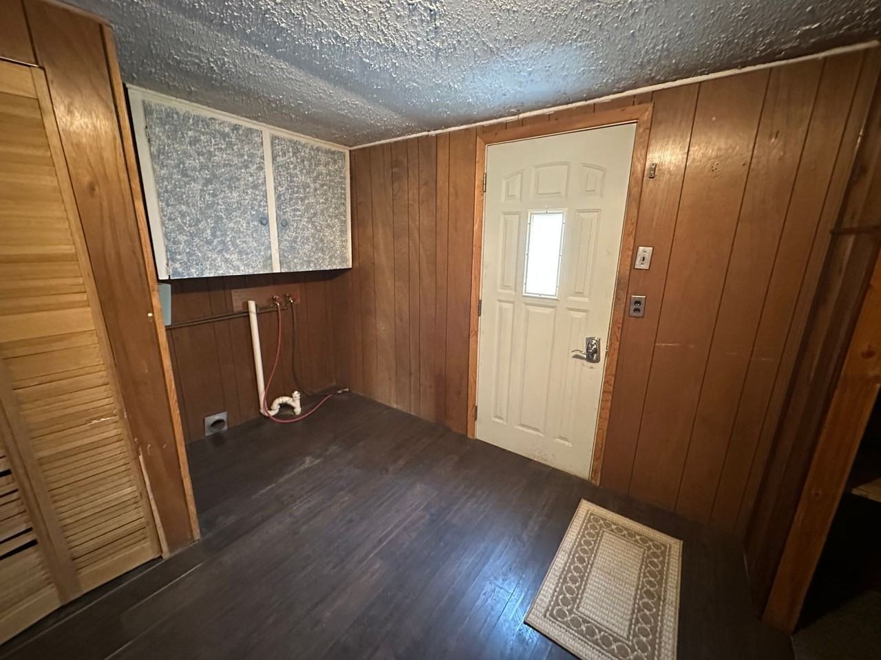 815 William St - Photo 2 of 9