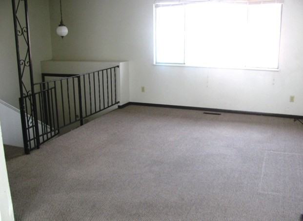 427 E 6th St - Photo 2 of 15