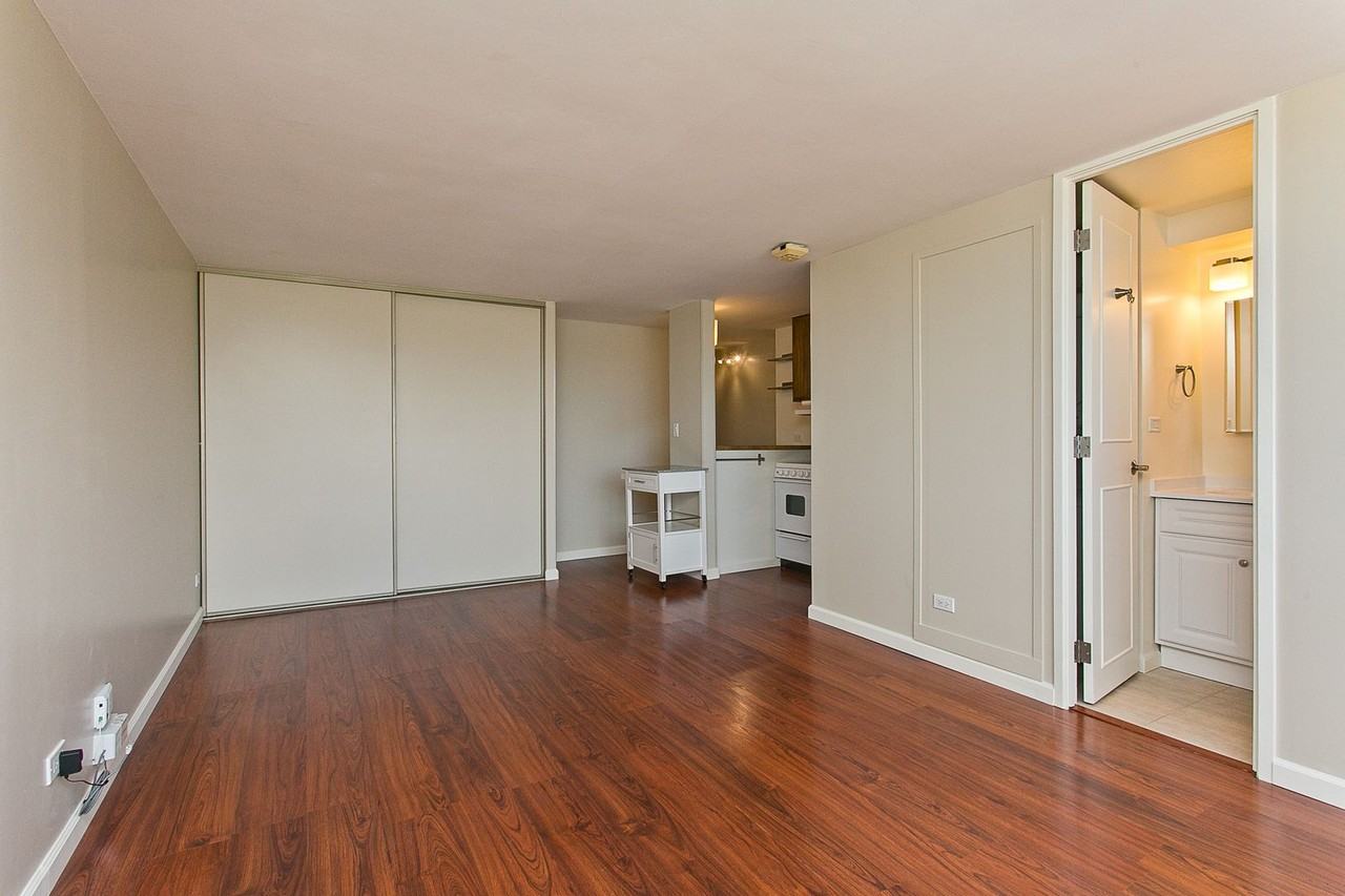 98-288 Kaonohi St #1605 - Photo 5 of 10