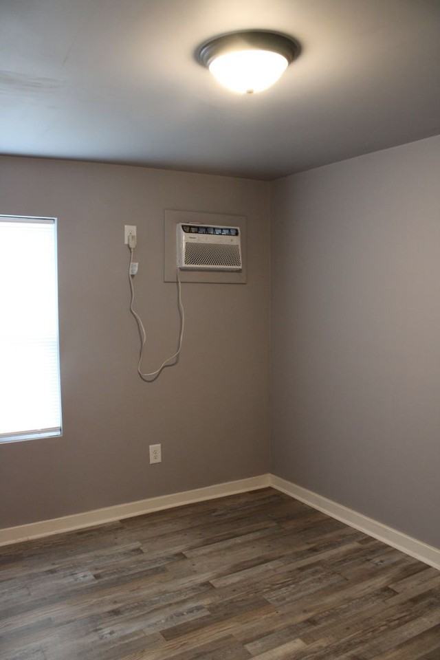 113 East St E - Photo 6 of 14
