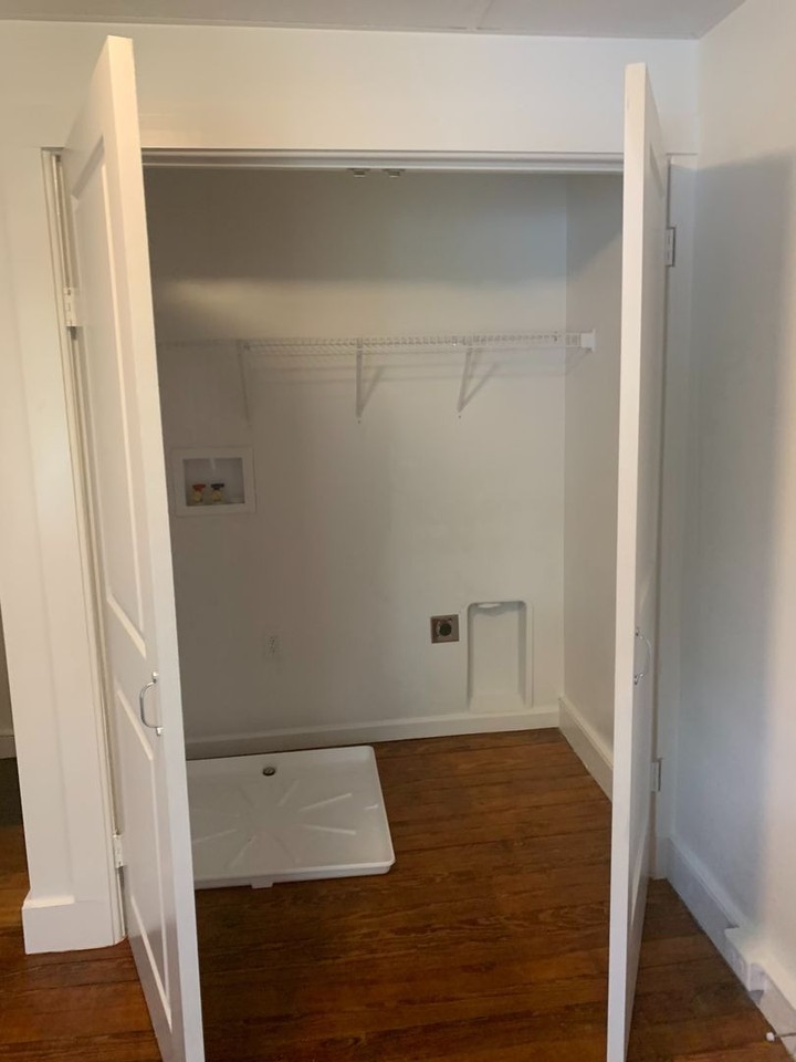 355 S Queen St #2 - Photo 2 of 14