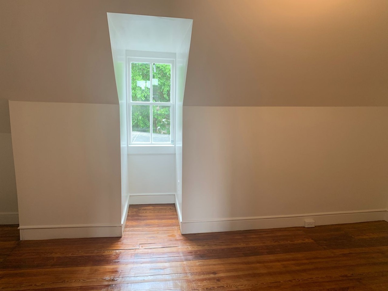 355 S Queen St #2 - Photo 6 of 14