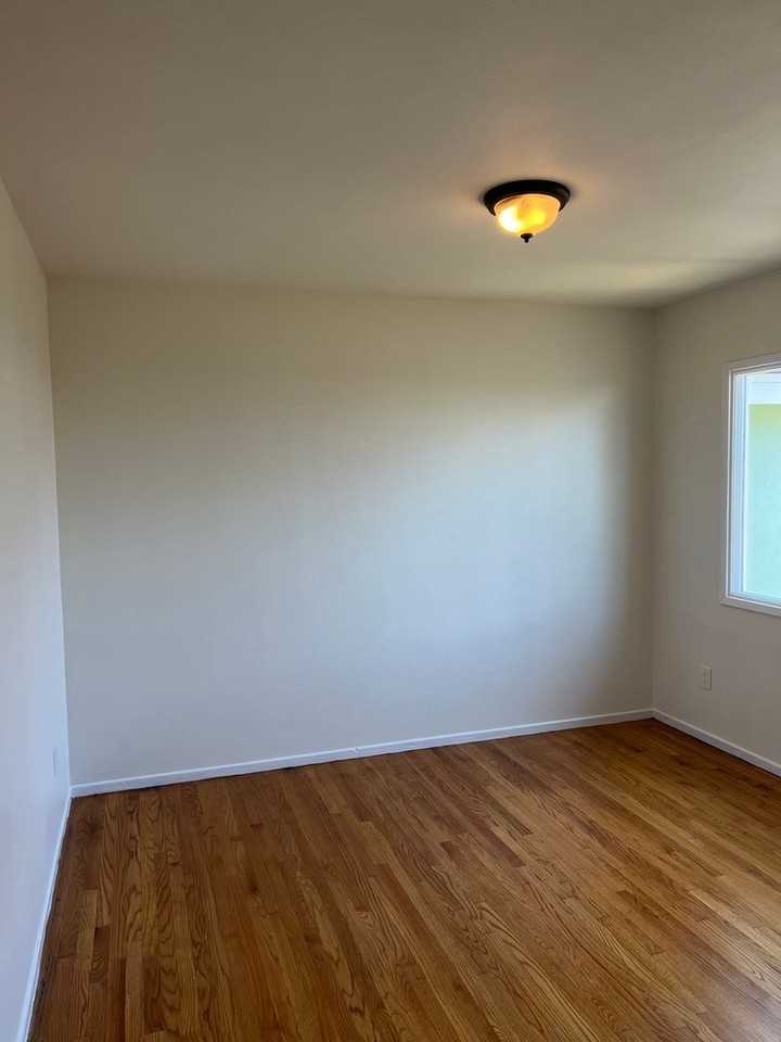 6672 Carthage St - Photo 2 of 8