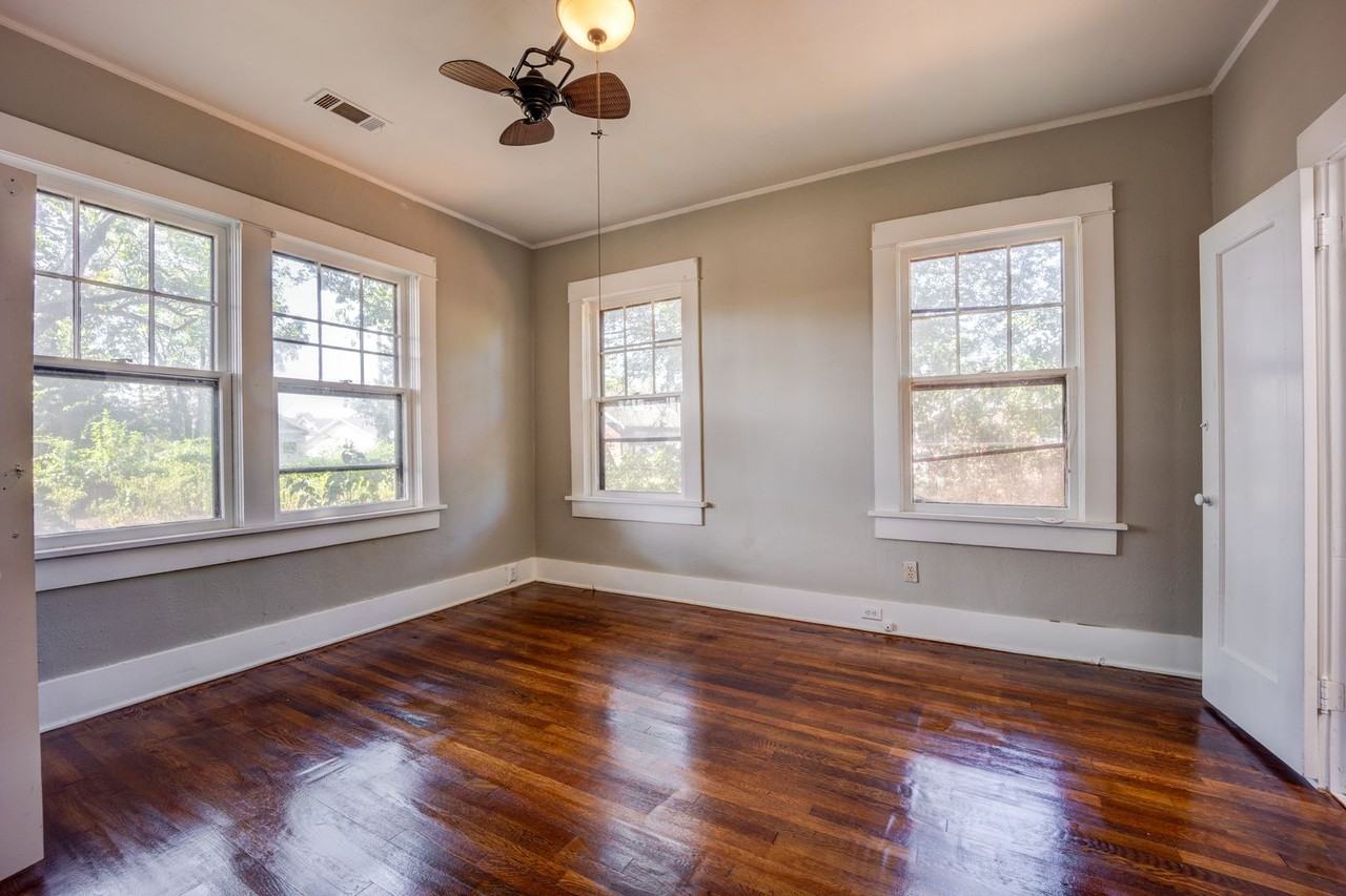 601 May Ave - Photo 5 of 32