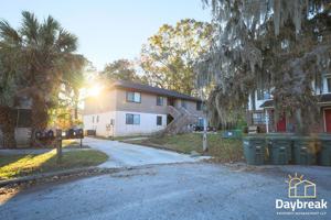 featured image of 3 Coastal Ct