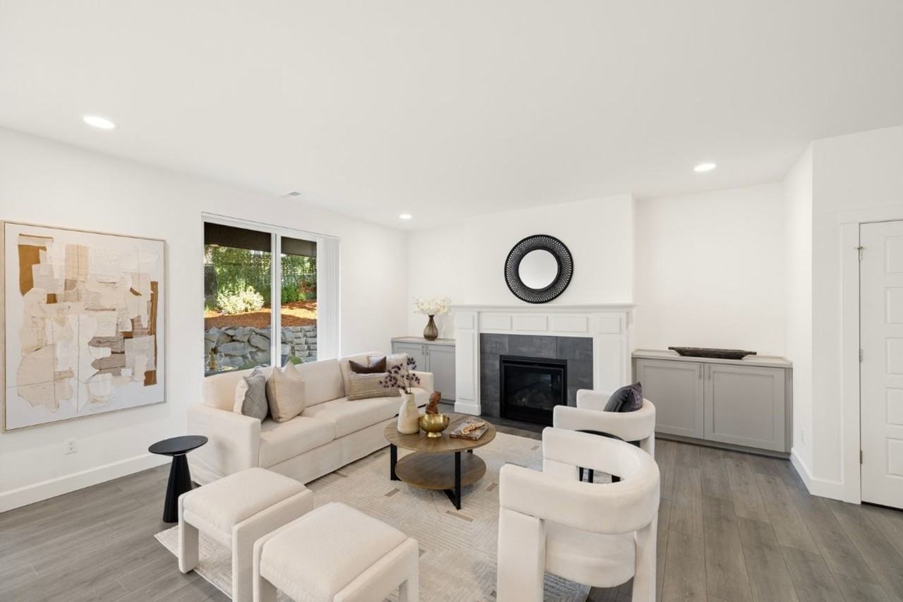 15240 Se 255th Ct - Photo 3 of 36