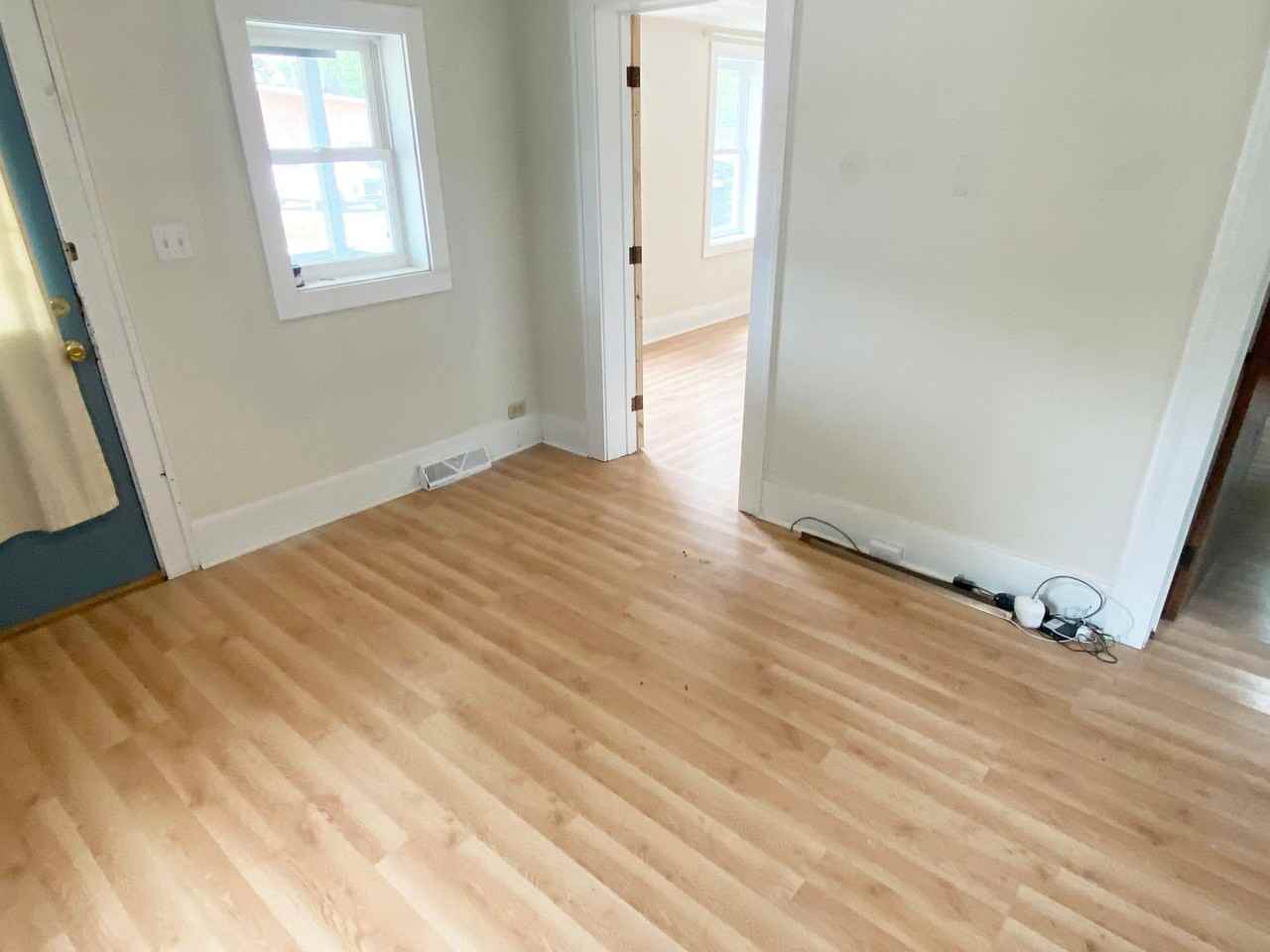 415 Frenzel Street - Photo 4 of 22