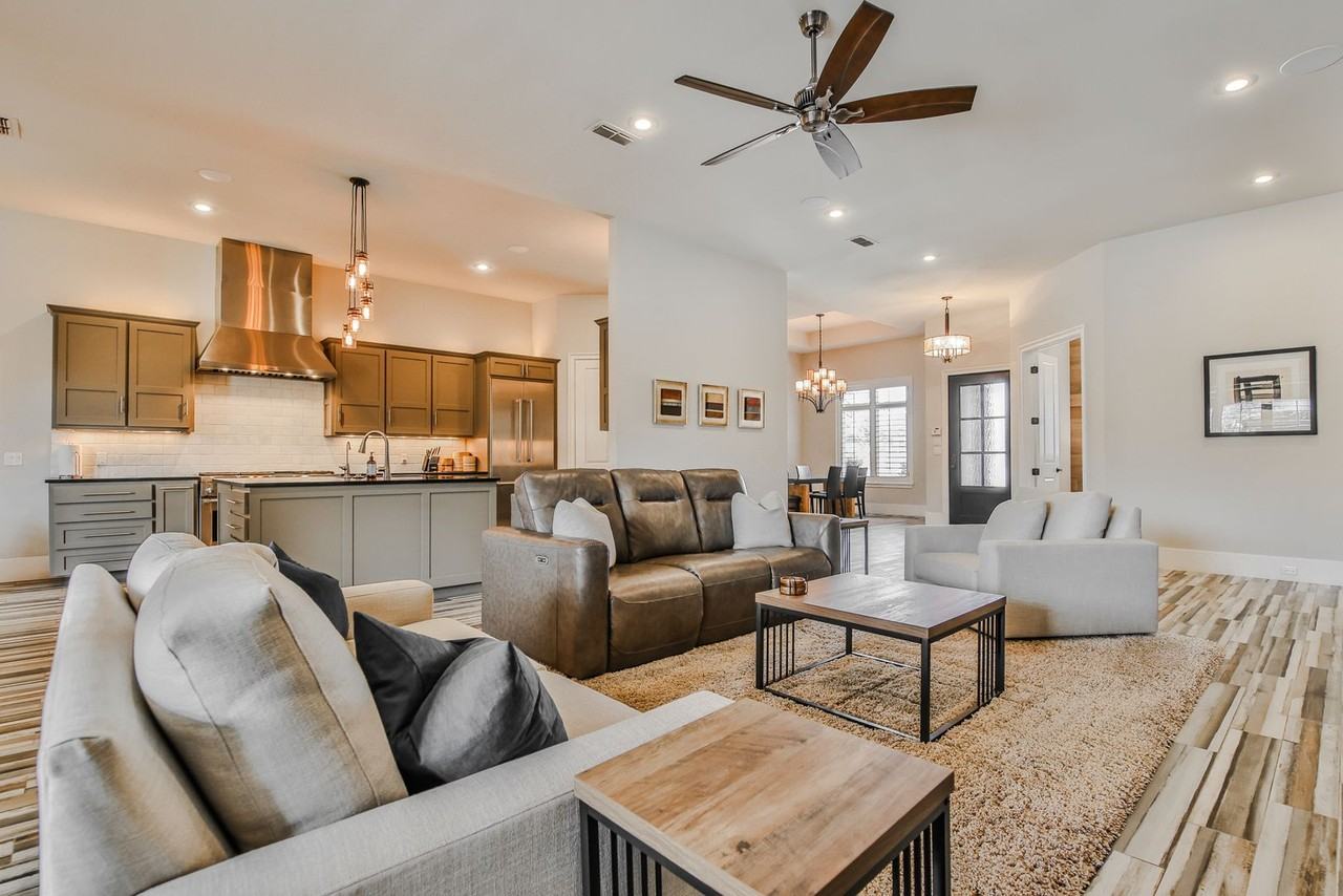 4807 116th Street - Photo 7 of 48