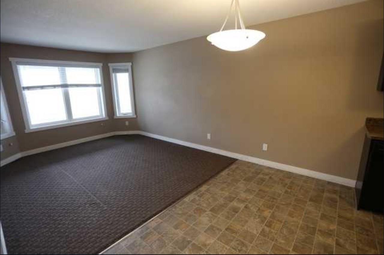 249 Broad St - Photo 2 of 14