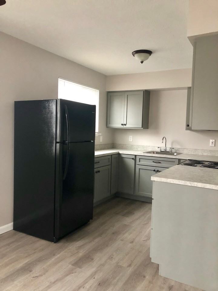 40 East Fir Street #c - Photo 2 of 8