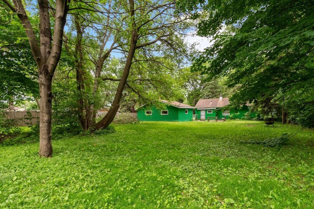 1210 Blaine Dr - Photo 4 of 25