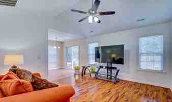 featured image of 9480 Huckabee Dr Ne