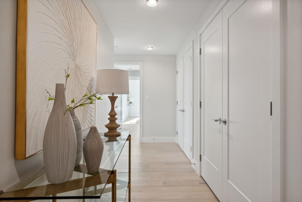 387 Commercial St #527 - Photo 3 of 36