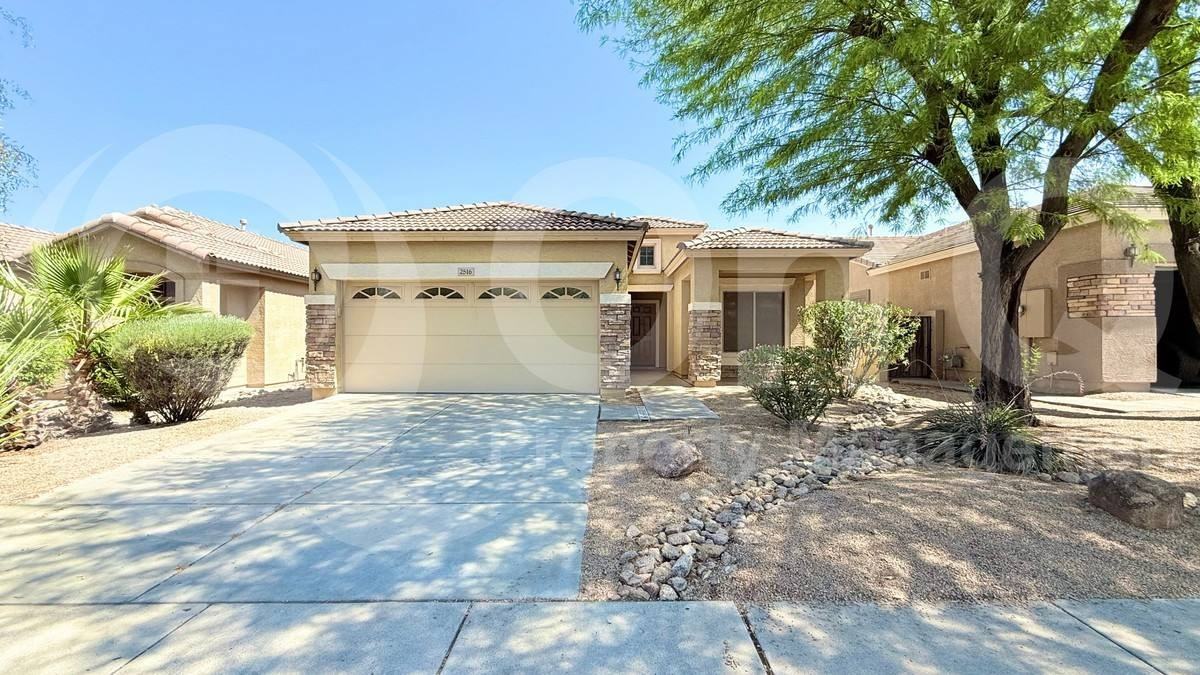 2516 W Amber Sun Dr - Photo 2 of 10