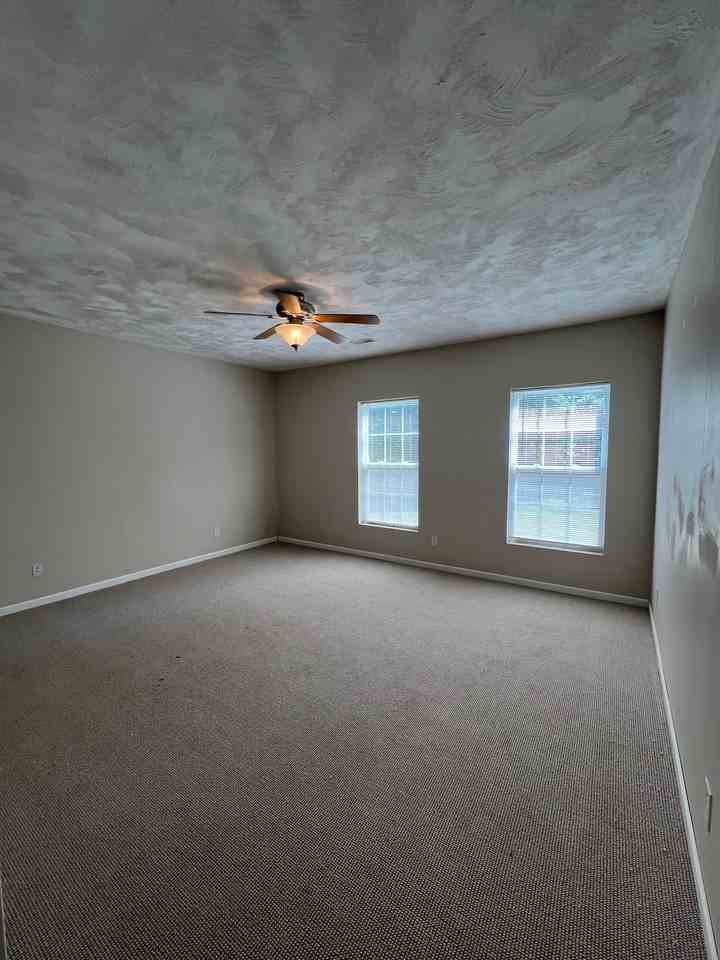 1814 Villa Dr #1 - Photo 3 of 34