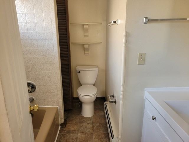 2102 Grove Cir - Photo 3 of 12