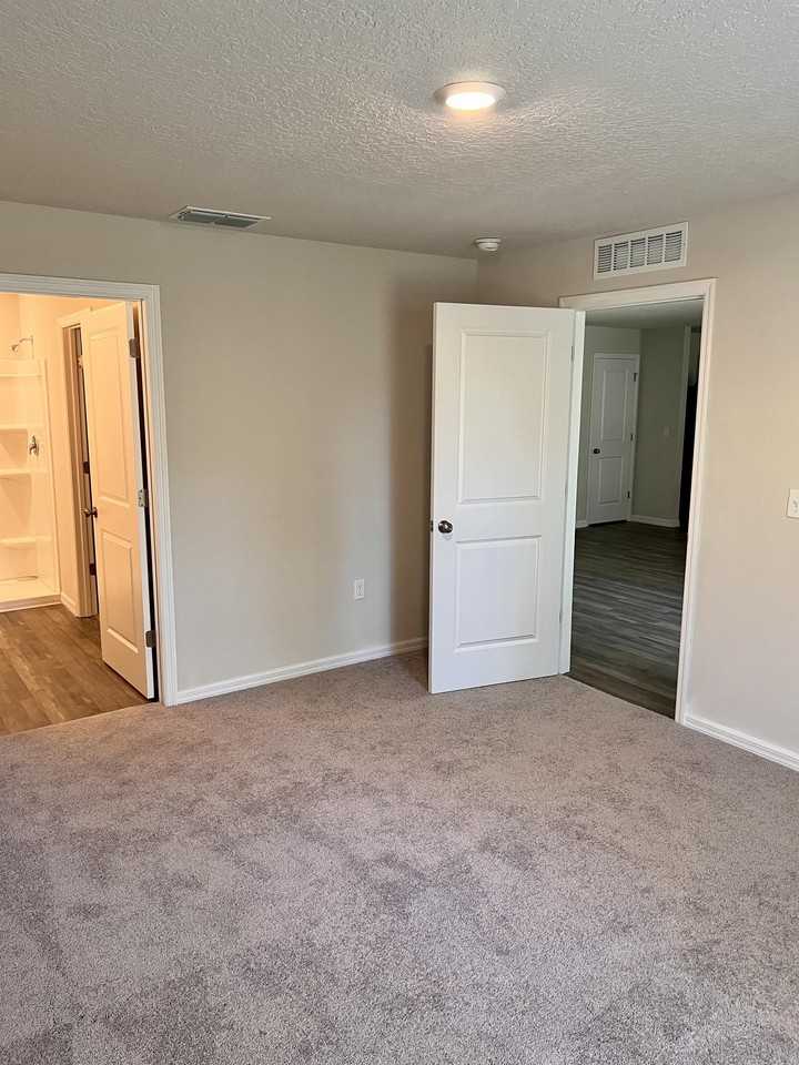 6652 N Bedstrow Blvd - Photo 7 of 25