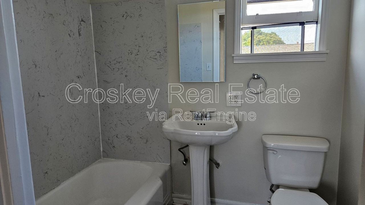 30 W 17th St - Photo 7 of 13