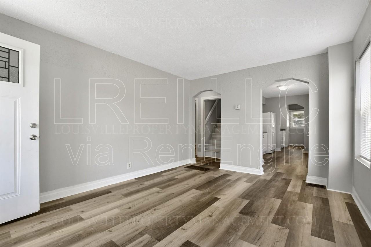 4217 Grand Ave - Photo 2 of 22