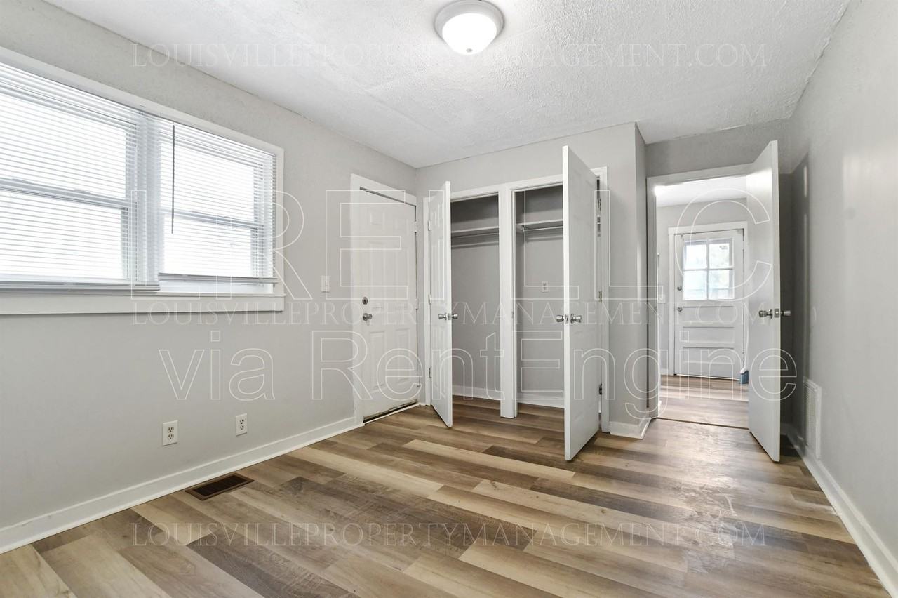 4217 Grand Ave - Photo 6 of 22