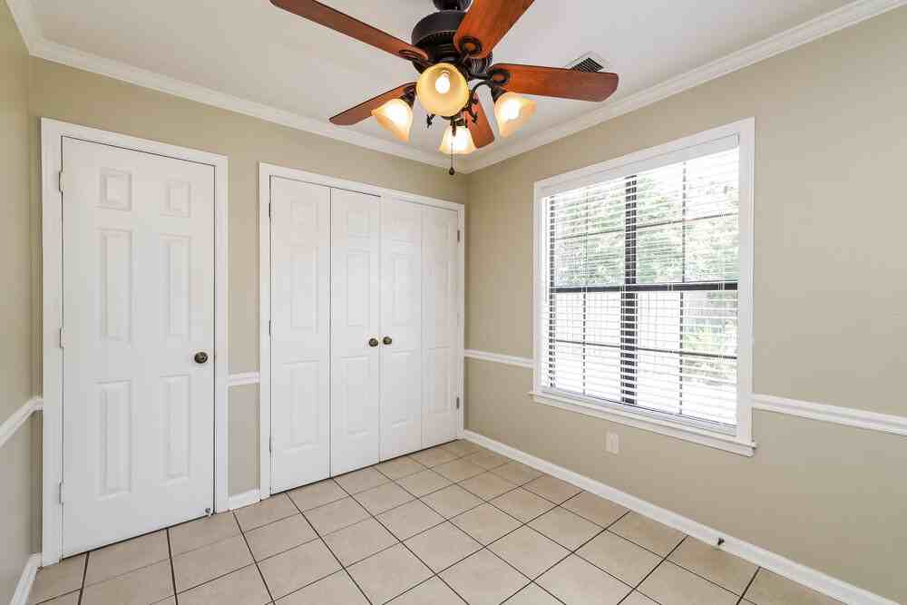7549 Clarkfield Pl - Photo 6 of 16